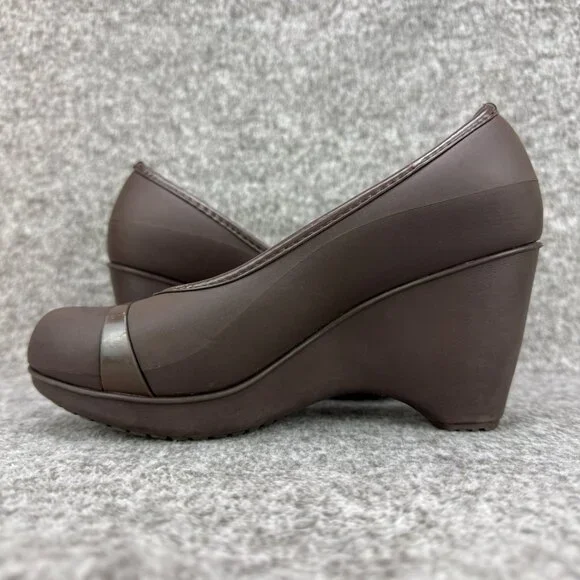 ✅Womens 7W Crocs Lena Cap Toe Wedge Brown Slip-On Heel Pumps Casual Comfort Shoe - Picture 8 of 11